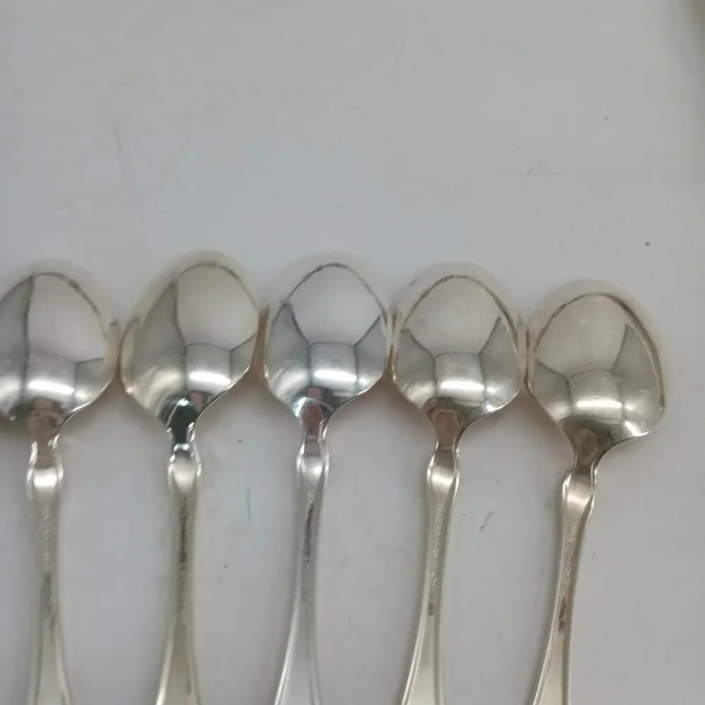 8X Tsp Rogers Oneida ALOUETTE Silverplate Teaspoons 1978